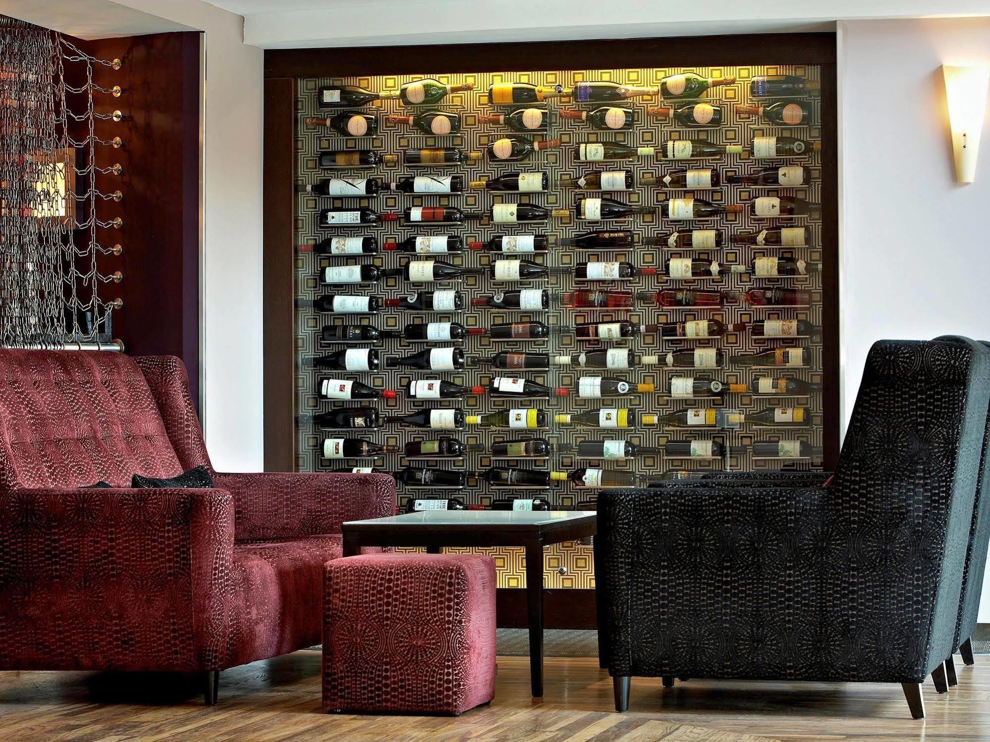 Mercure Brigstow 4*